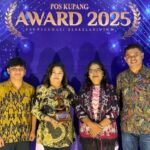 Frans Go Terima Pos Kupang Award 2025 atas Dedikasi Pemberdayaan UMKM di NTT