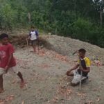 Atasi Krisis Air, YFMG Mulai Pembangunan Bak Penampung Kelima untuk Warga Maumolo