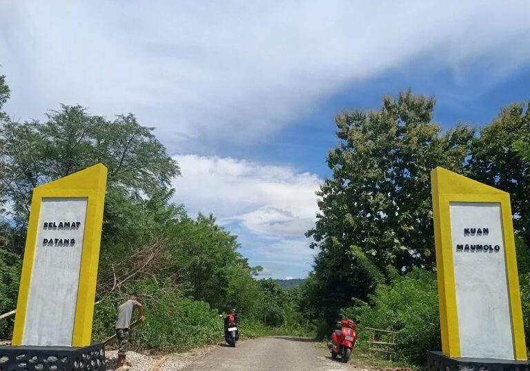 YFMG Tegaskan Identitas Maumolo Lewat Pembangunan Tugu Selamat Datang di Kuan Maumolo