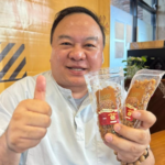 Cita Rasa Lokal Berkelas, Fransiscus Go Apresiasi Jagung Goreng UMKM TTS