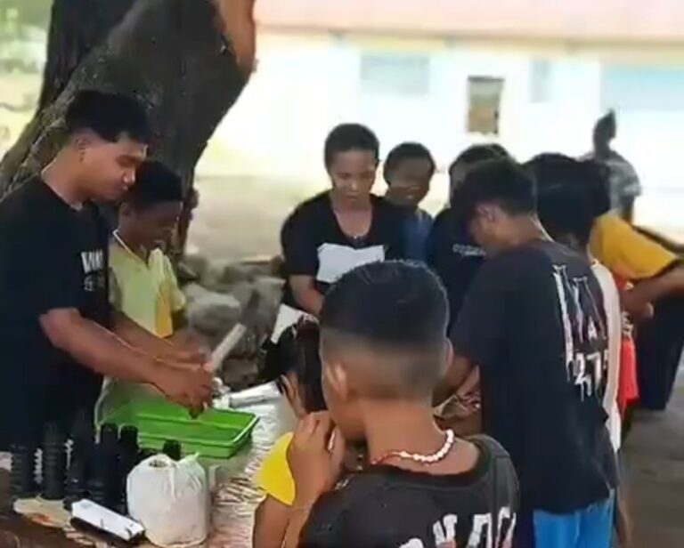 YFMG Hadirkan Edukasi Hidroponik untuk Tumbuhkan Kemandirian Generasi Muda di Flores Timur